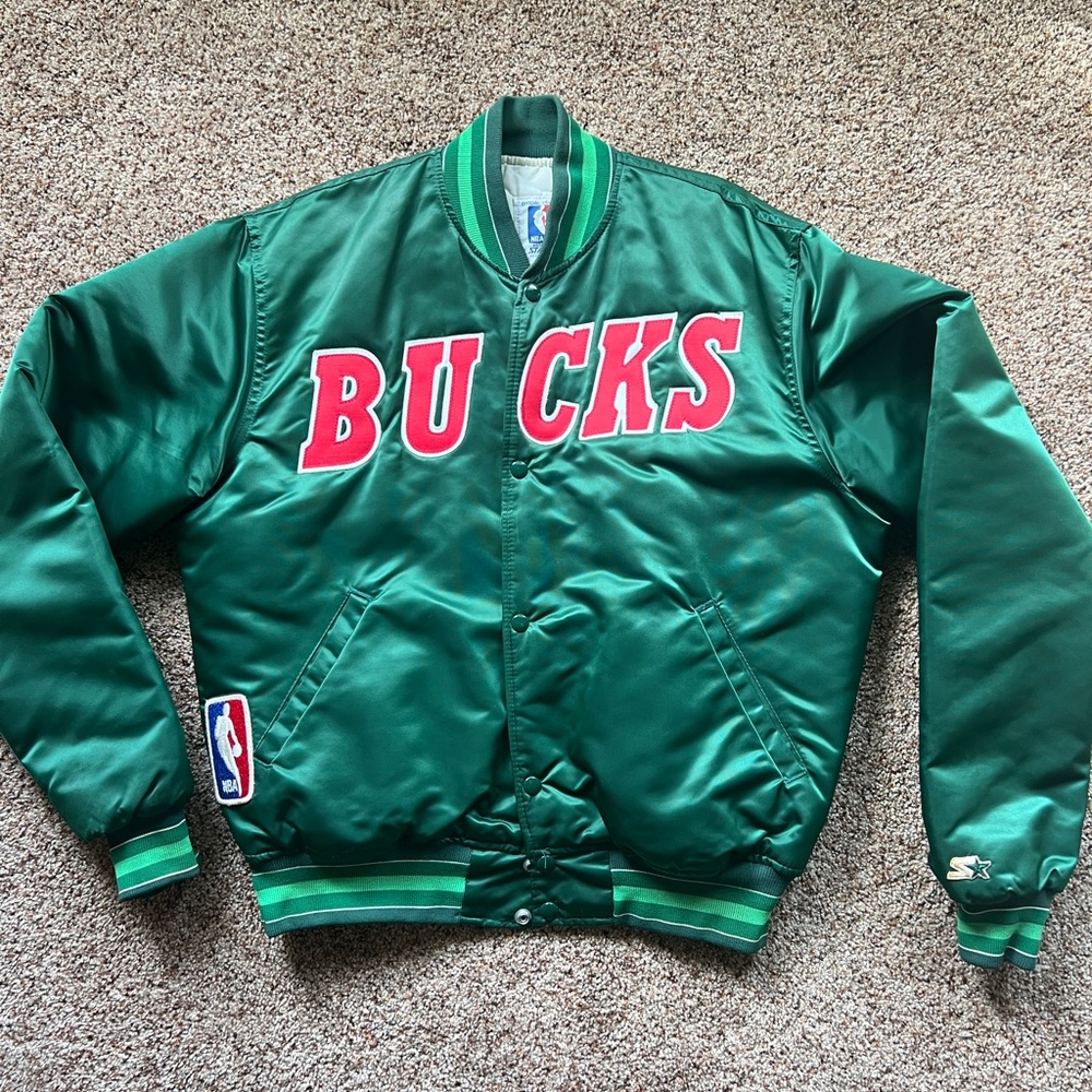 1st Edition MILWAUKEE BUCKS Vtg 90s
1980s NBA Sewn Starter Jacket